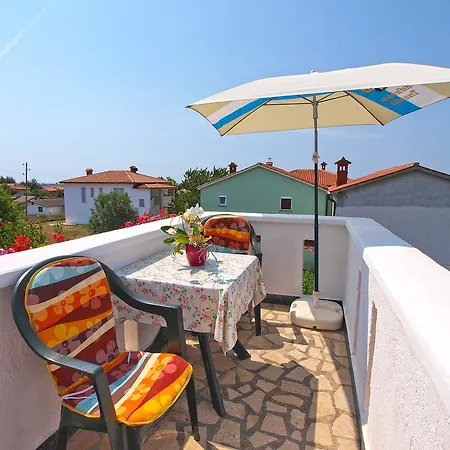 Apartment Vrcevan 895