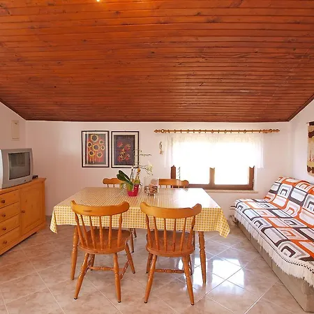 Vrcevan 895 Apartment *